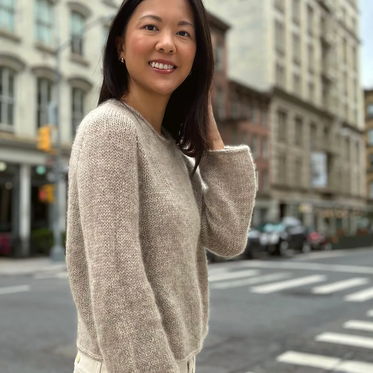 Metropolitan Pullover by Tori Yu (4 Ply   Halo)