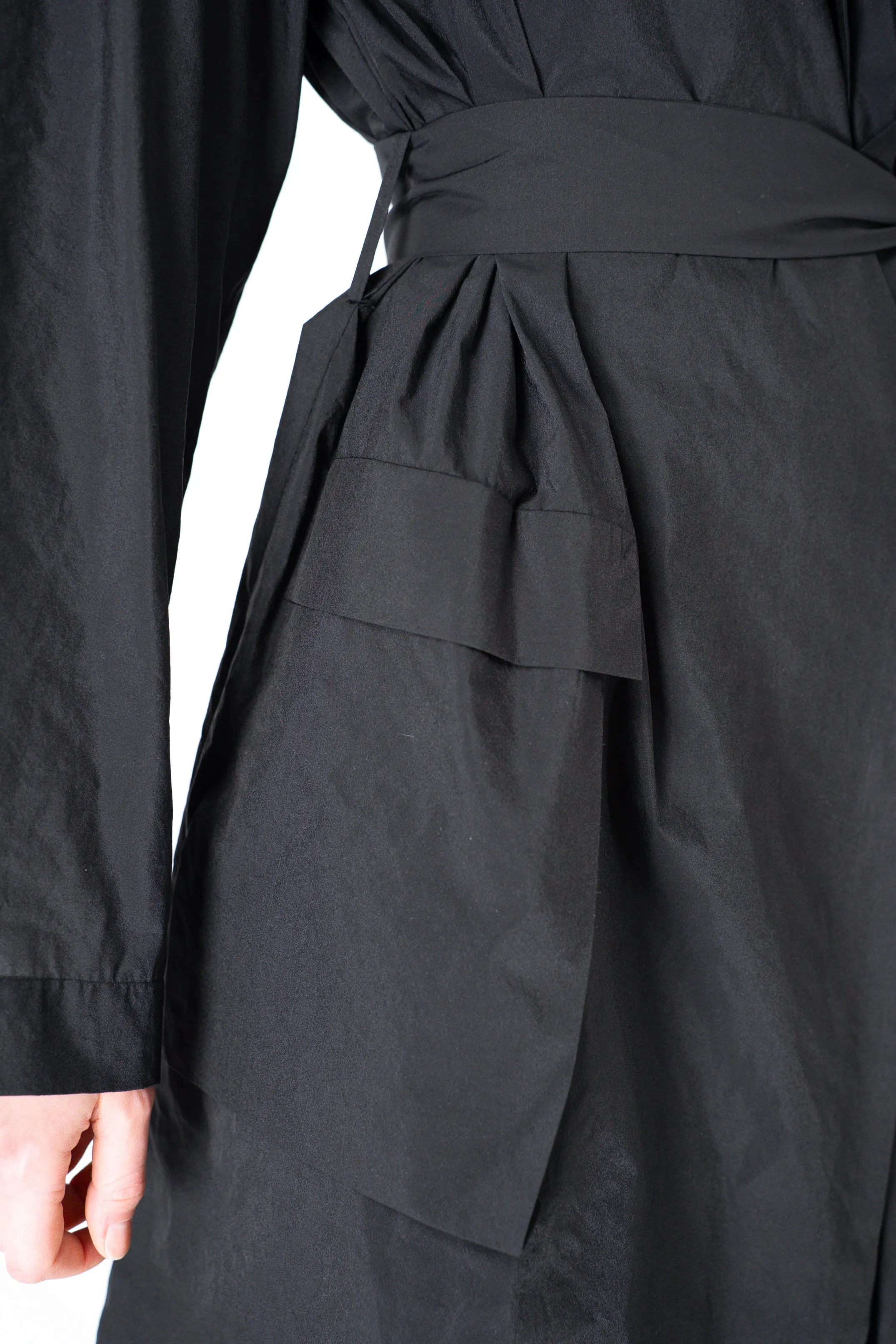 Peter O. Mahler Crepe Taffeta Trench Coat in Black